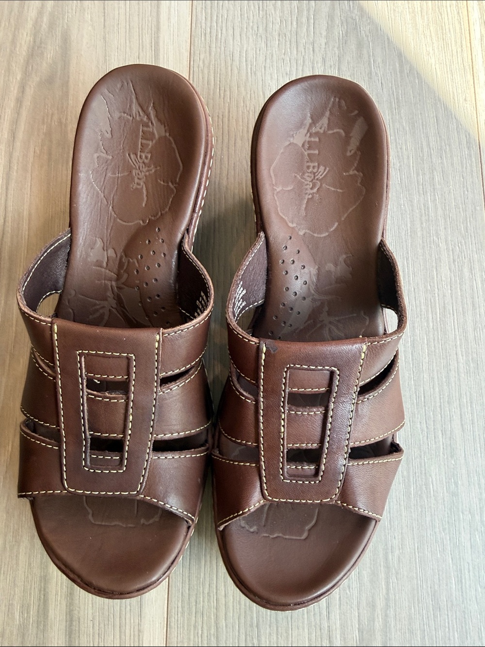L.L. Bean Women's Brown Wedge Sandals Size 9